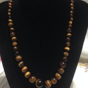 270CT YELLOW TIGER EYE GEMSTONE ROUND NECKLACE